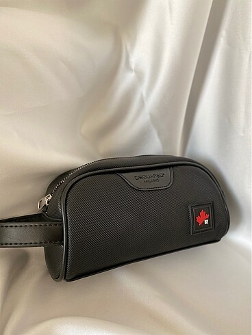 DsQuared2 Siyah Erkek El Çantası