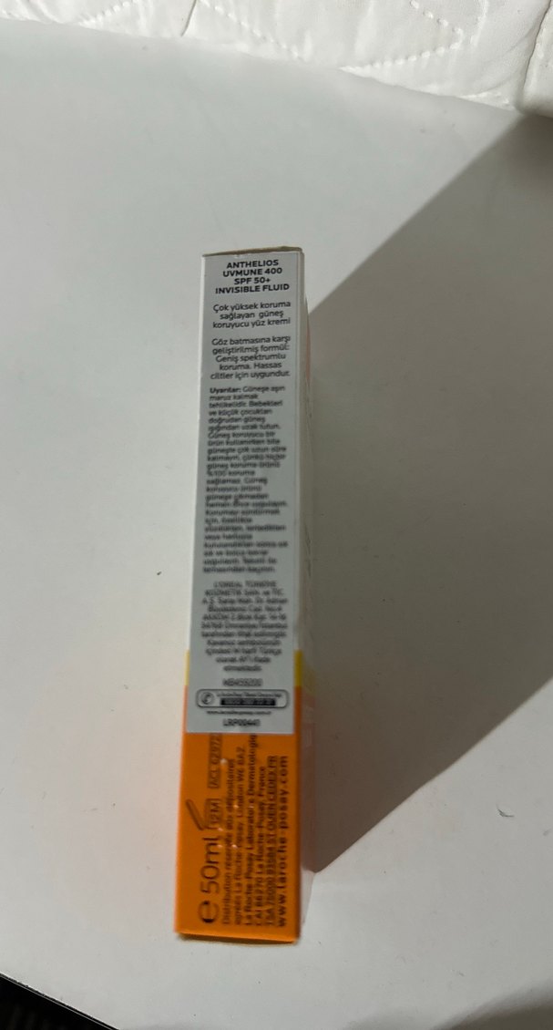 La Roche-Posay Anthelios UVmune 400 SPF 50+ Güneş Koruyucu - Görsel 3