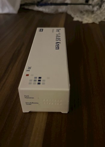 ASSOS Tre %0.05 Tretinoin Krem 30g - Görsel 2