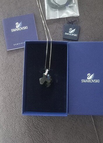  Beden siyah Renk Swarovski taşlı cam kolye