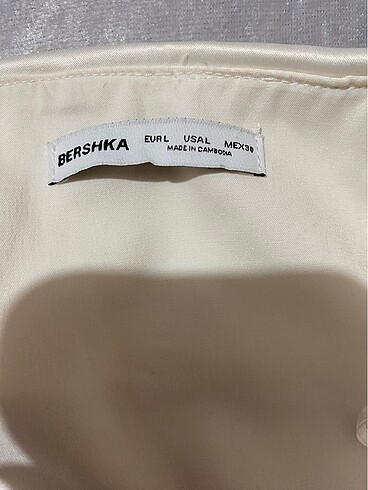 m Beden beyaz Renk bershka crop