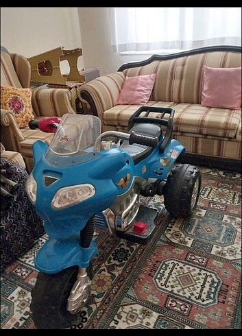Aliş 12 volt akülü motor