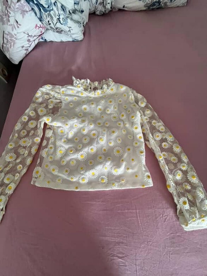 Dantel Detaylı Beyaz Uzun Kollu Bluz - Görsel 2