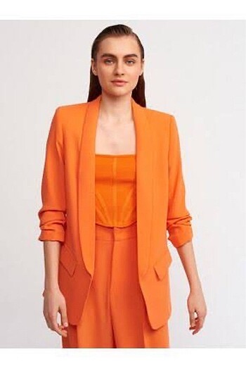 Dilvin turuncu blazer ceket