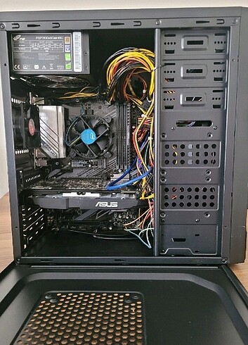 Beden Renk Vento oyuncu gaming kasa ve Asus 24 inc gaming monitör