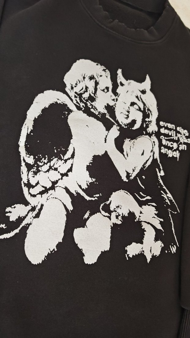 Siyah Baskılı Gotik Sweatshirt - Görsel 2