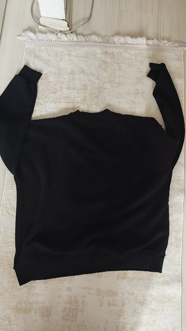 Siyah Baskılı Gotik Sweatshirt - Görsel 3