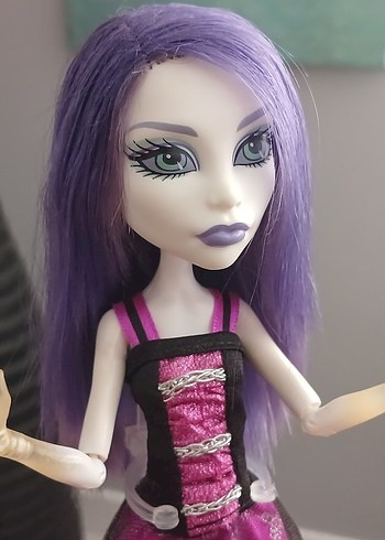 Monster High Monster high spectra