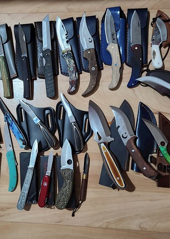 Diğer Toplam 22 Adet Çakı ve Bıçak Koleksiyonu