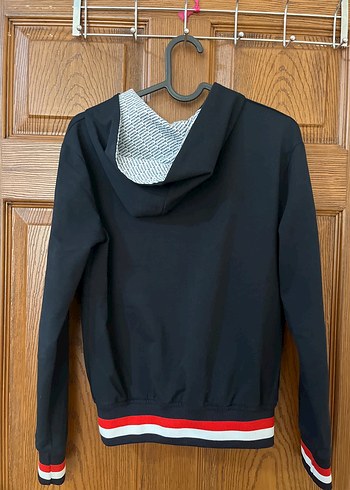 Kadın Siyah Fermuarlı Sweatshirt