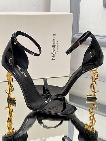 Diğer YSL STILETTO