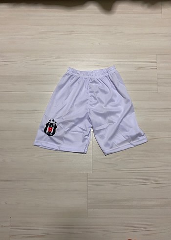Beşiktaş şortlu takım - Görsel 3