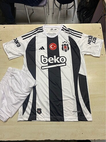 Beşiktaş forma