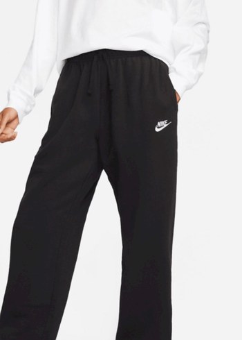 Nike Siyah Kapüşonlu kadın Sweatshirt&eşofman
İkisi de s beden - Görsel 2