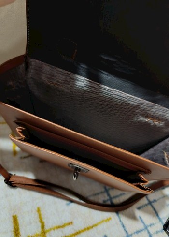 Kahverengi Deri Vintage Tokalı Kadın Çantası - Görsel 3