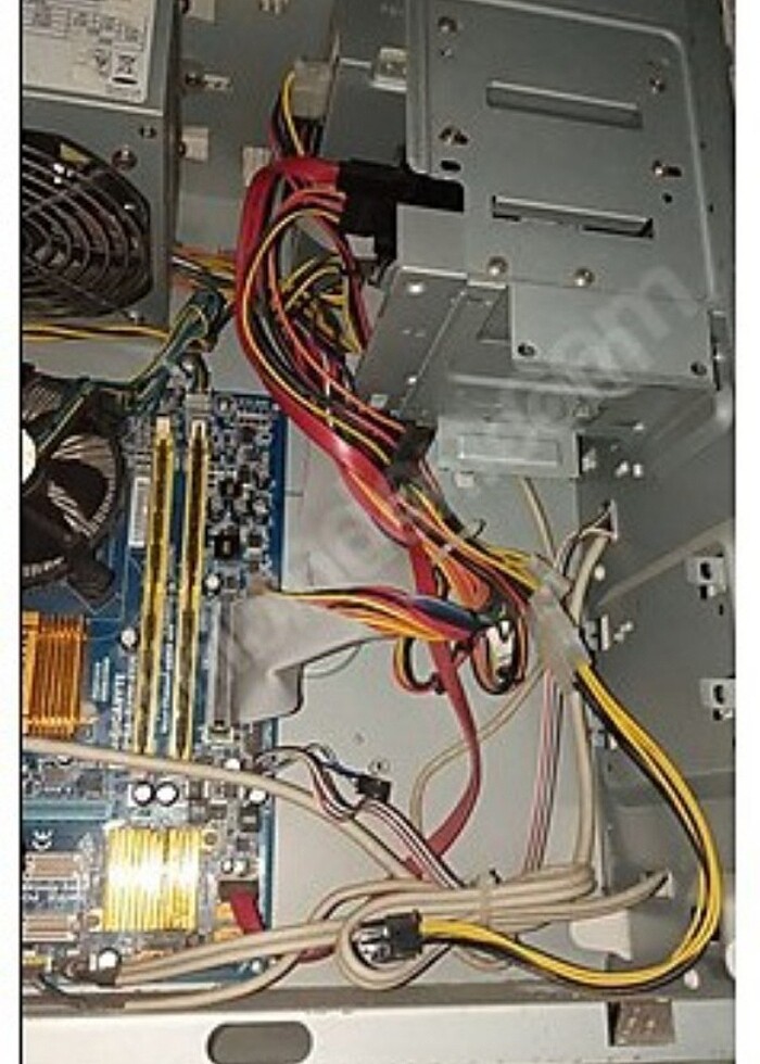 Bilgisayar kasası - Görsel 3