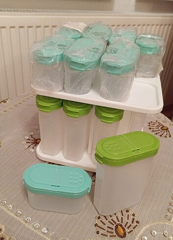 Tupperware Tupperware standlı baharatlık