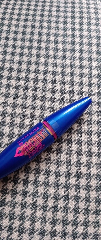 Maybelline maskara 