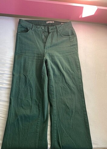 Lcw yeşil pantolon