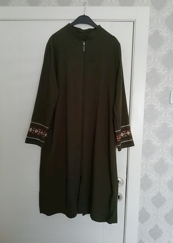 Kadın Kahverengi Nakışlı Fermuarlı Uzun Kaban - Görsel 2