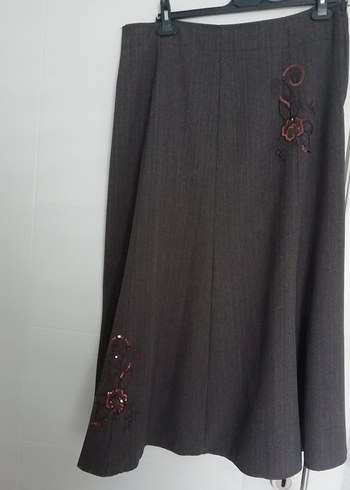 Bordo İşlemeli Uzun Kadın Etek - Görsel 2