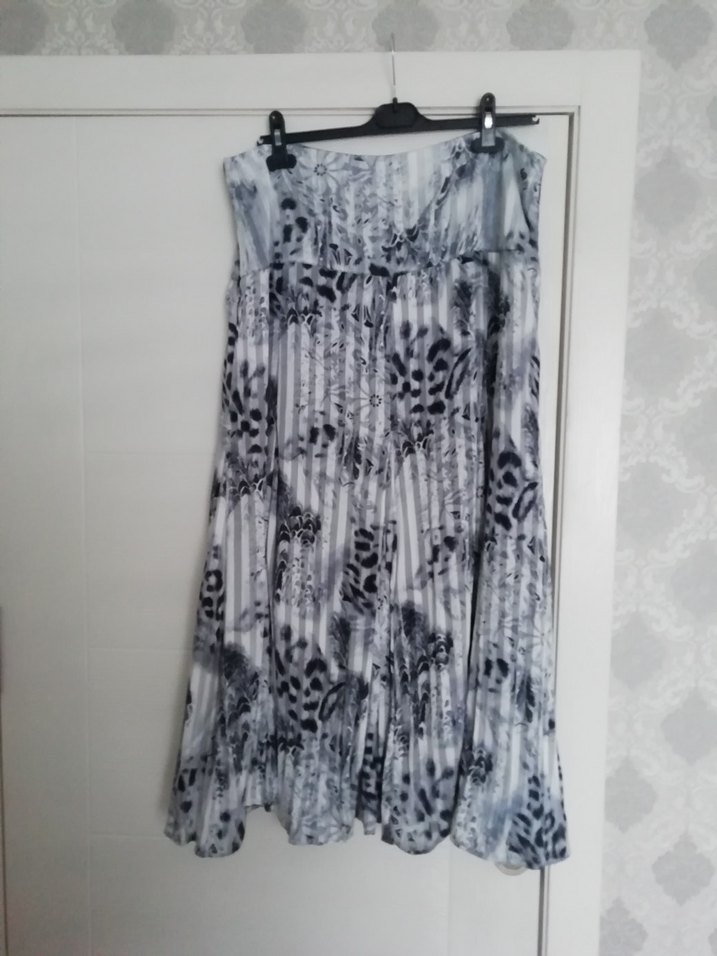 Gri Pilili Uzun Kadın Etek - Görsel 2