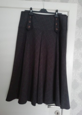 Düğmeli Kahverengi Uzun Kadın Etek - Görsel 3