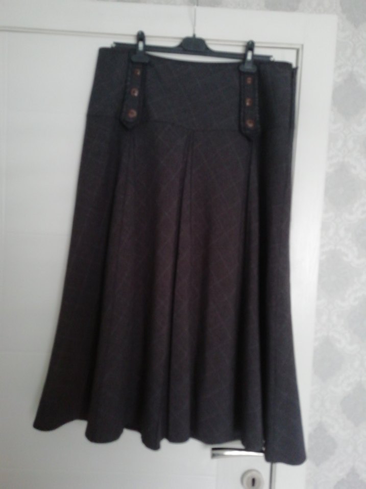 Düğmeli Kahverengi Uzun Kadın Etek - Görsel 3