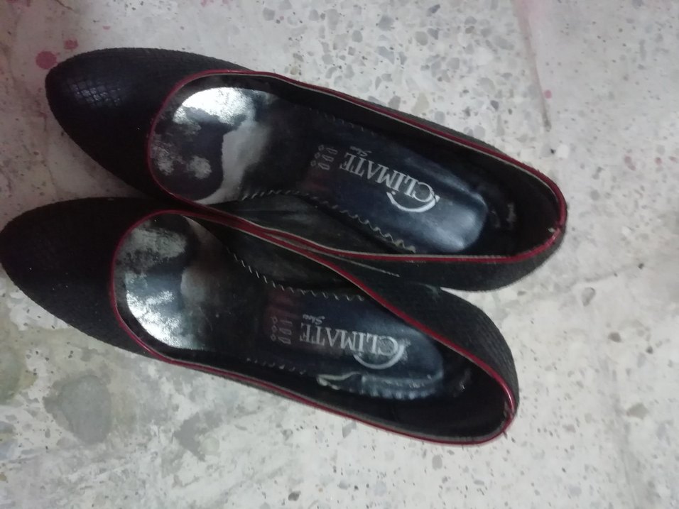 Siyah Dolgu Topuklu Kadın Günlük Ayakkabı - Görsel 3