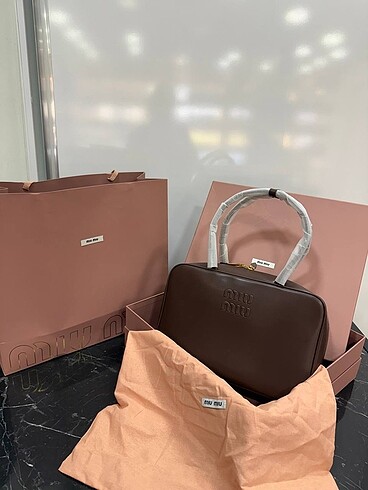  Beden Miu Miu çanta (6 ÇEŞİT)