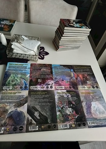 Beden Made in Abyss Manga Seti 8 Kitap