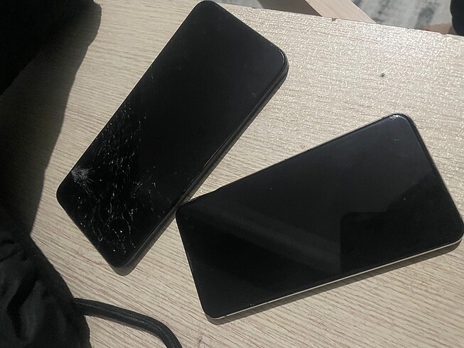 Redmi 12 Samsung s10e