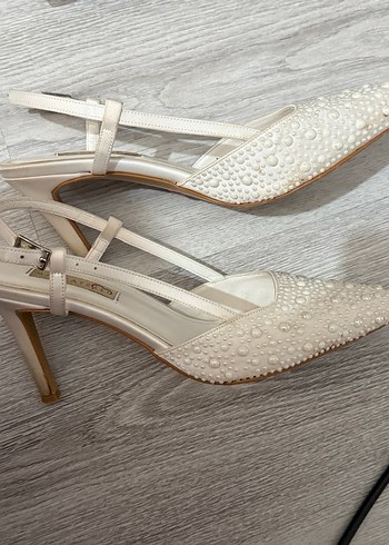 İnci İşlemeli Beyaz Stiletto Marcatelli Gelin ayakkabısı - Görsel 6