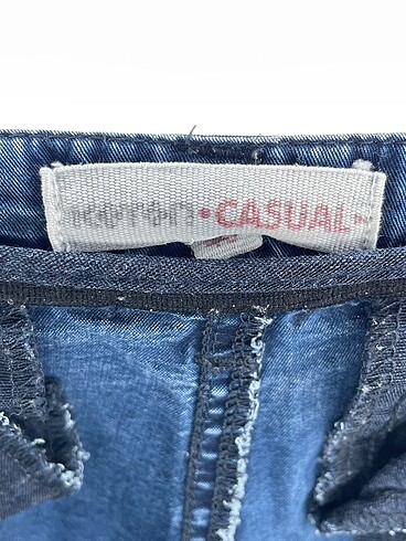 40 Beden mavi Renk Koton Jean / Kot %70 İndirimli.