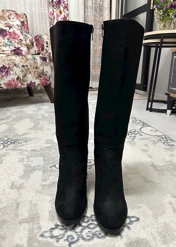 Siyah Süet Kadın Dizüstü Botlar - Görsel 2