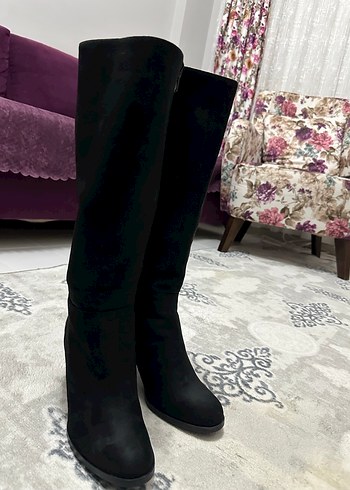 Siyah Süet Kadın Dizüstü Botlar - Görsel 3