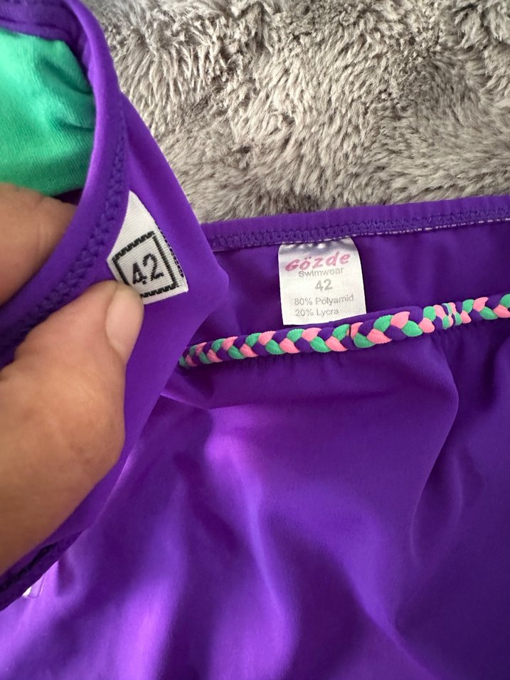 Zincir Detaylı Renkli Mini Bikini Takımı - Görsel 4