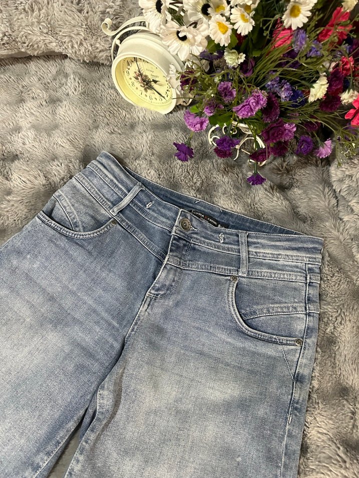 Gri Kadın Kürklü Kot Şort - Görsel 2