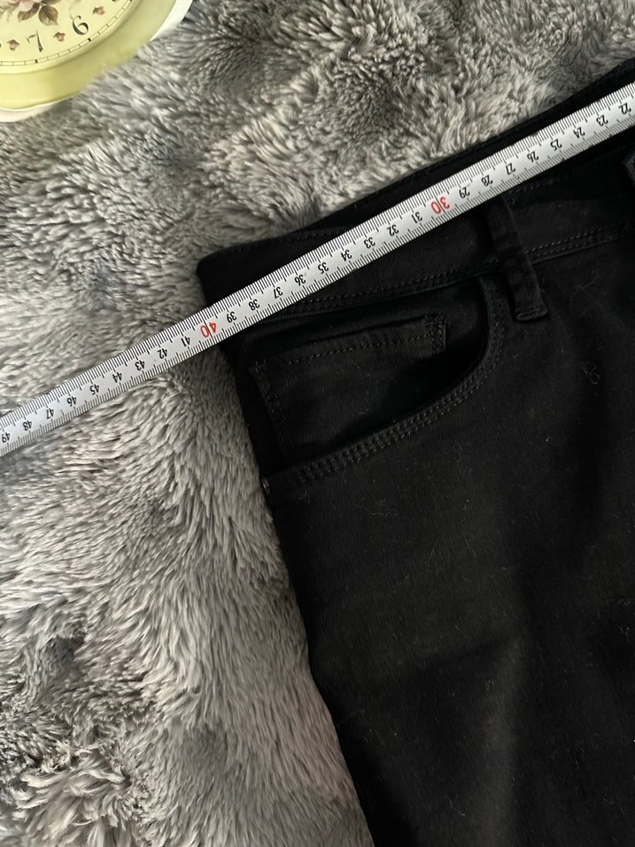 Düğmeli Siyah Mini Kadın Kot Şort - Görsel 4