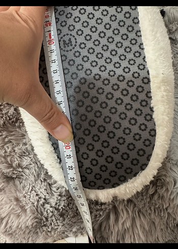 Kız Çocuk Gri Peluş Kürklü Sıcak Terlik - Görsel 4