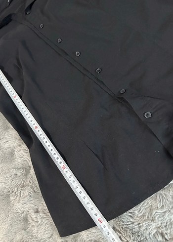 Siyah Düğmeli Uzun Kollu Kadın Gömlek - Görsel 6