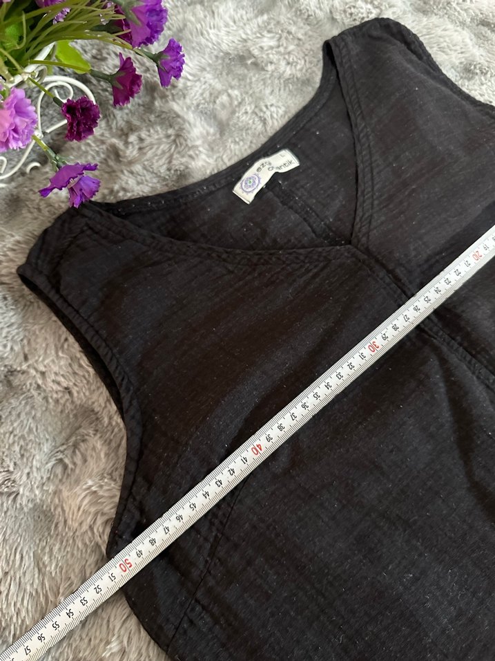 Siyah V Yaka Kolsuz Keten Bluz - Görsel 3