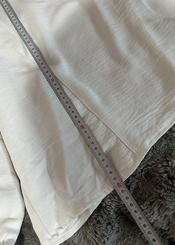 Kadın Beyaz V Yaka Uzun Kollu Bluz - Görsel 5