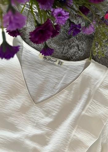Kadın Beyaz V Yaka Uzun Kollu Bluz - Görsel 3