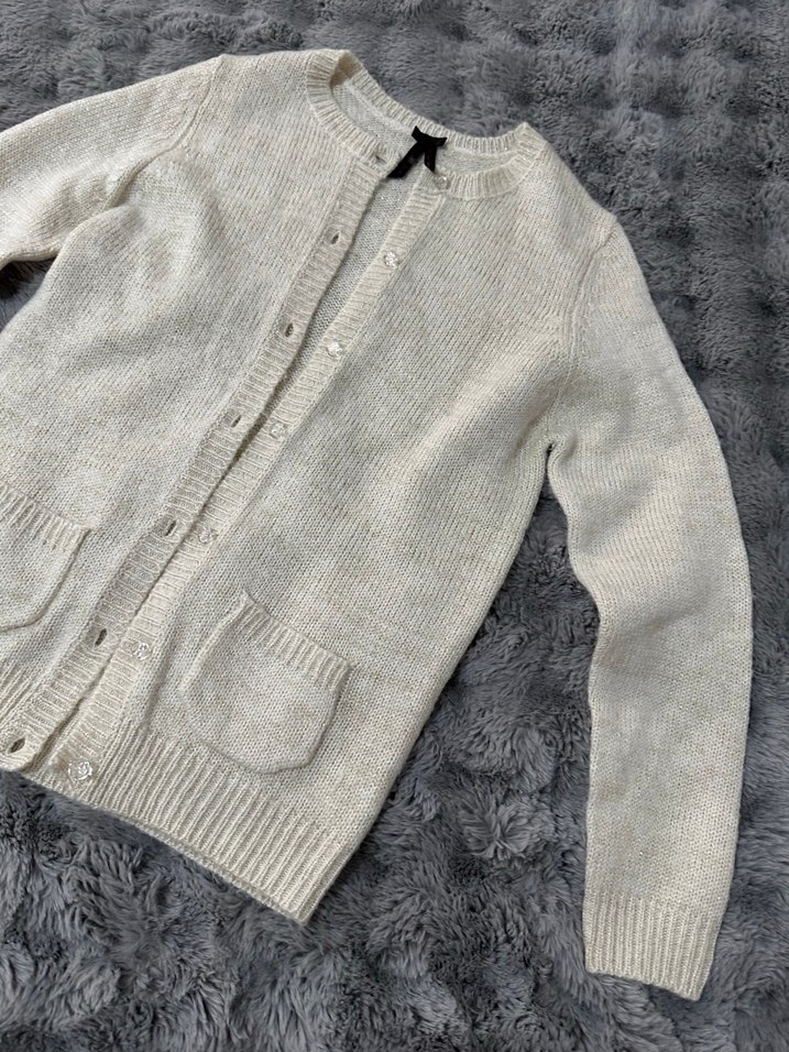 Düğmeli  Hırka - Görsel 2