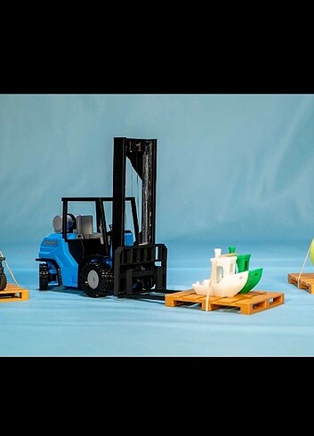  Beden Renk Forklift maketi