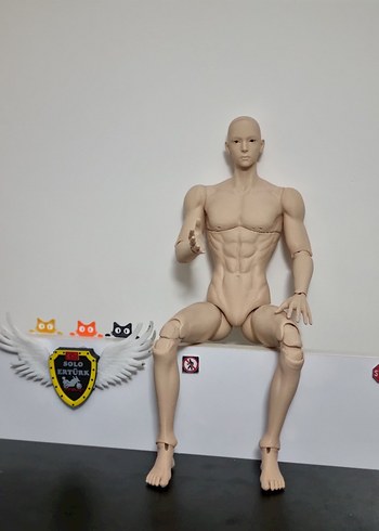 Bir çok şeyi kafasında bitirmiş erkek abi - Görsel 4