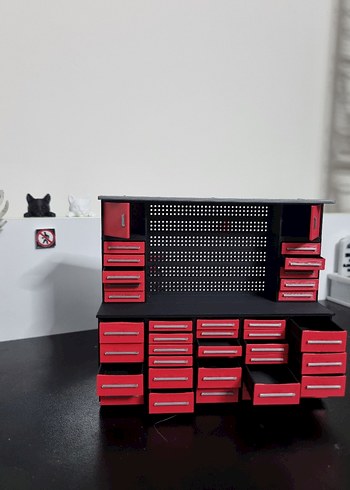 Çok çekmeceli kapaklı 1:18 diorama dolap - Görsel 4