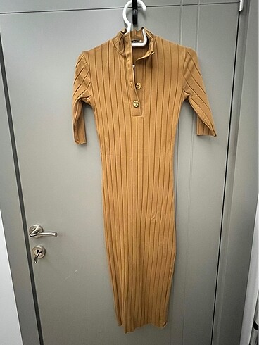 Zara midi elbise