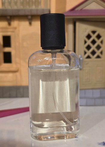 Diğer MAD Parfumeur Kadın Parfümü 50 ml V101